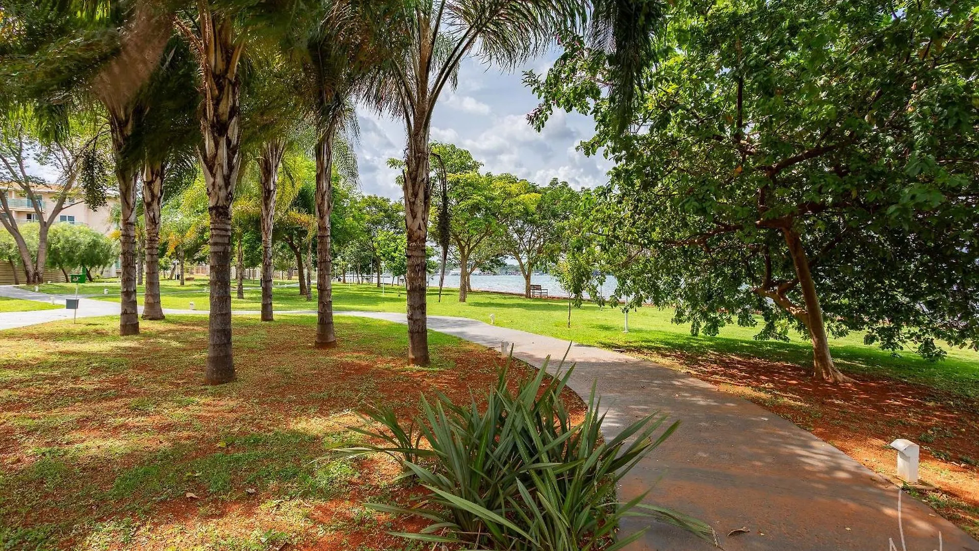 Holiday home The Sun Maravilhoso Conciliar Lazer E Trabalho - Proximo Palacio Alvorada Brasilia